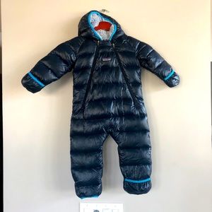 Patagonia navy baby snow suit 6-12 months like new